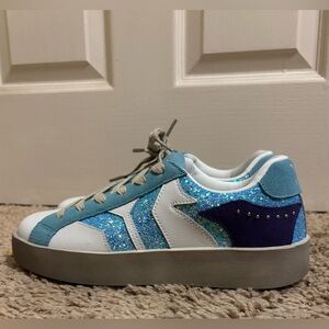NWOT Culture Of Brave C.O.B. Play Womens Leather Sneaker sz EU 40 US 9.5